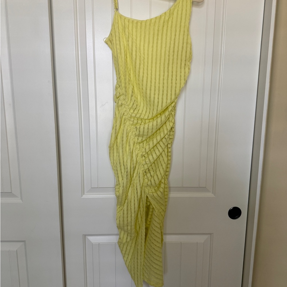 Skylar Rose Elegant Yellow Ruched Dress - L - Picture 8 of 12